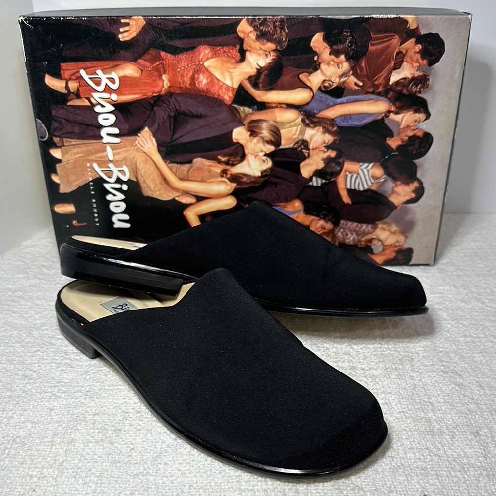 Bijou Bijou Black Slip-On Shoes